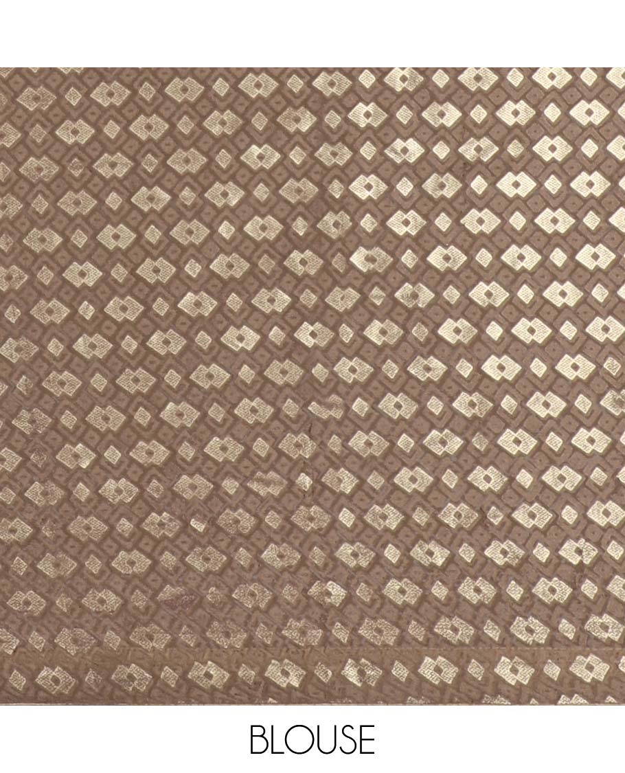 Brown floral motifs printed casual wear saree, contrast plain border - Image 4