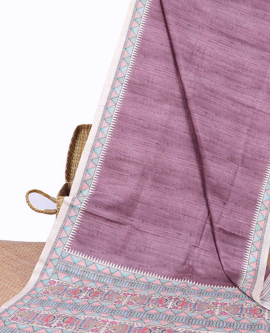 Green plain semi-banaras tussar saree, contrast vidarbha border & pallu of Madhubani print - Image 10