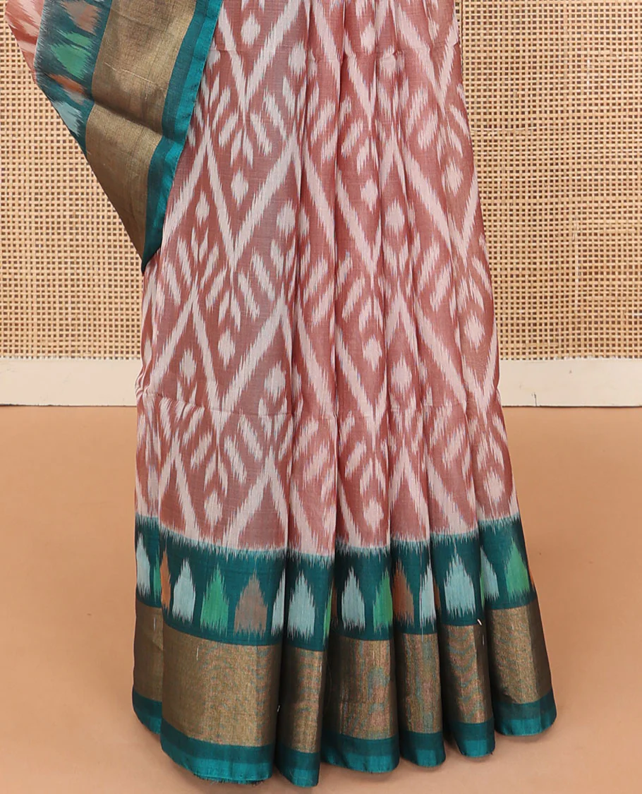 Light rosewood pink ikkat chevron design silk cotton saree, contrast bavanji border and pallu of ikkat weave - Image 4