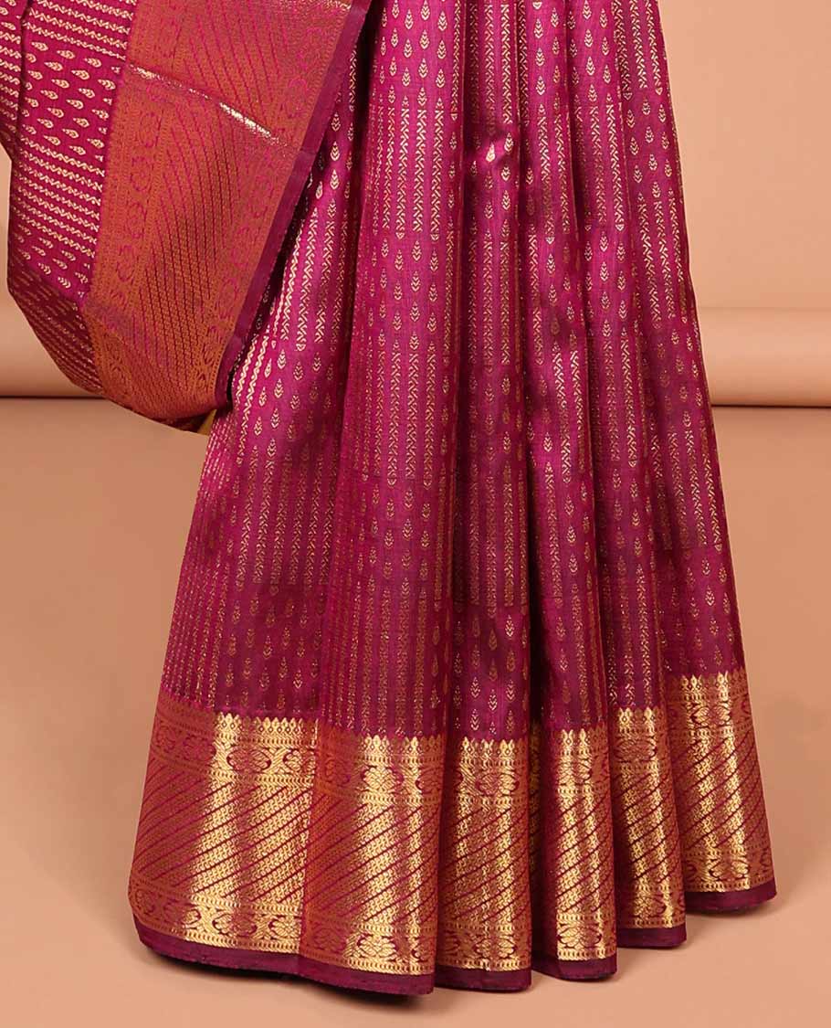 Magenta geometric design samudrika silk saree with self-border of zari design & floral, checked zari design pallu - Image 5