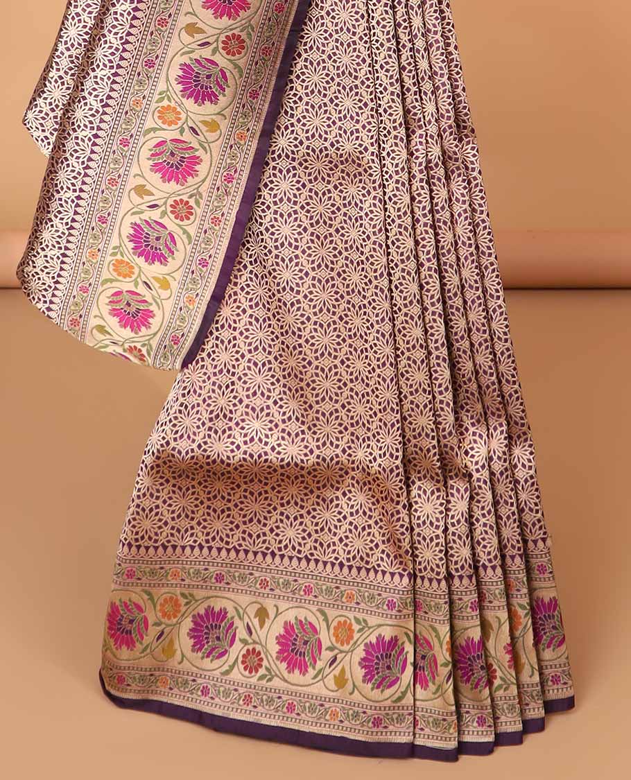 Purple floral jaal banaras silk saree with contrast floral border & floral zari design pallu - Image 5